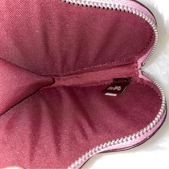 Coach π heart coin case New - Picture 5 of 9